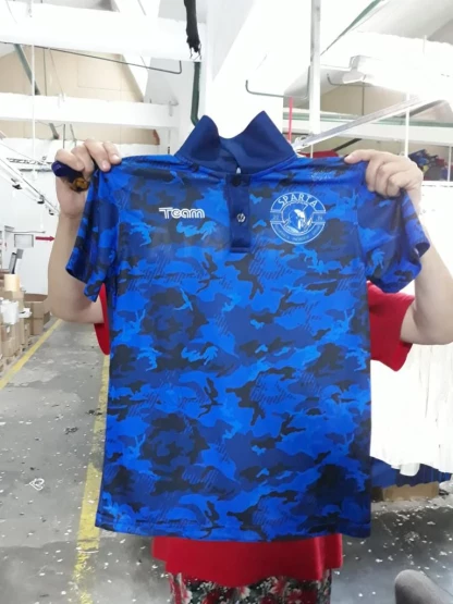 Tricou prezentare