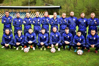 Trening prezentare poliester