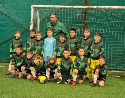 Trening prezentare poliester