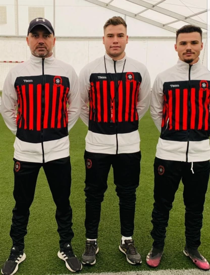 Trening prezentare poliester